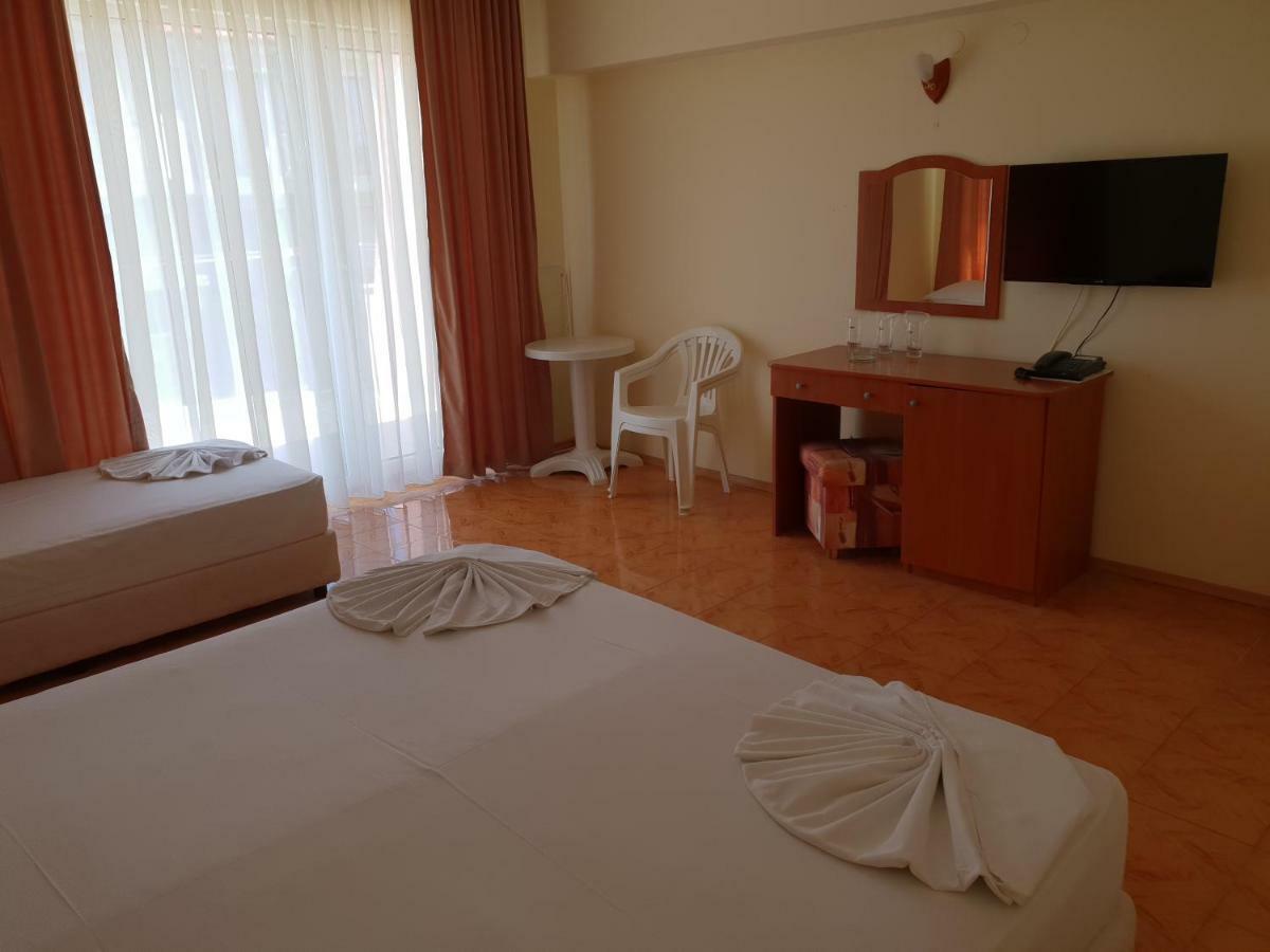 Hotel Sunny Sozopol Bagian luar foto