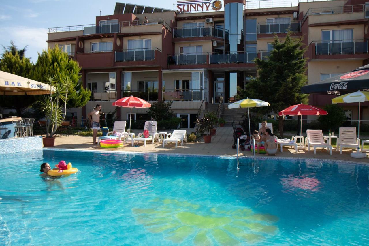 Hotel Sunny Sozopol Bagian luar foto