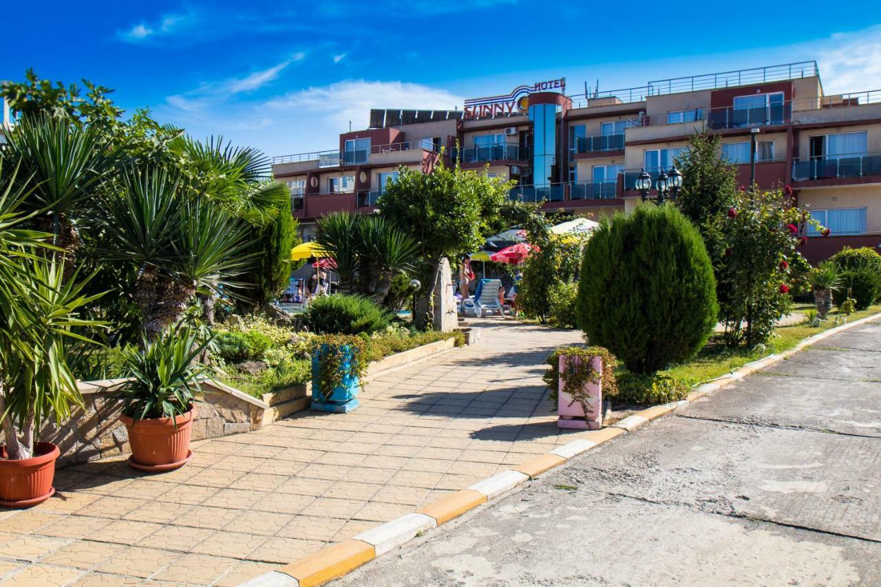 Hotel Sunny Sozopol Bagian luar foto