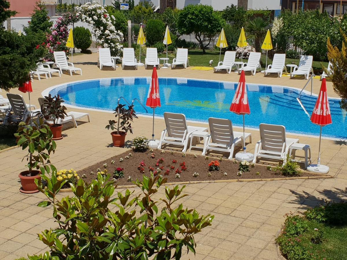 Hotel Sunny Sozopol Bagian luar foto